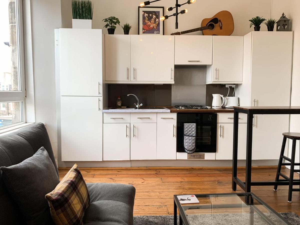 Artsy Modern 1Br Home In Abbeyhill Edinburgh Exterior foto